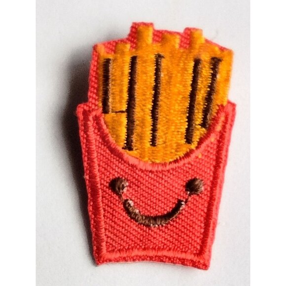 French Fries Pin Brooch Backpack Red Yellow - Picture 4 of 4